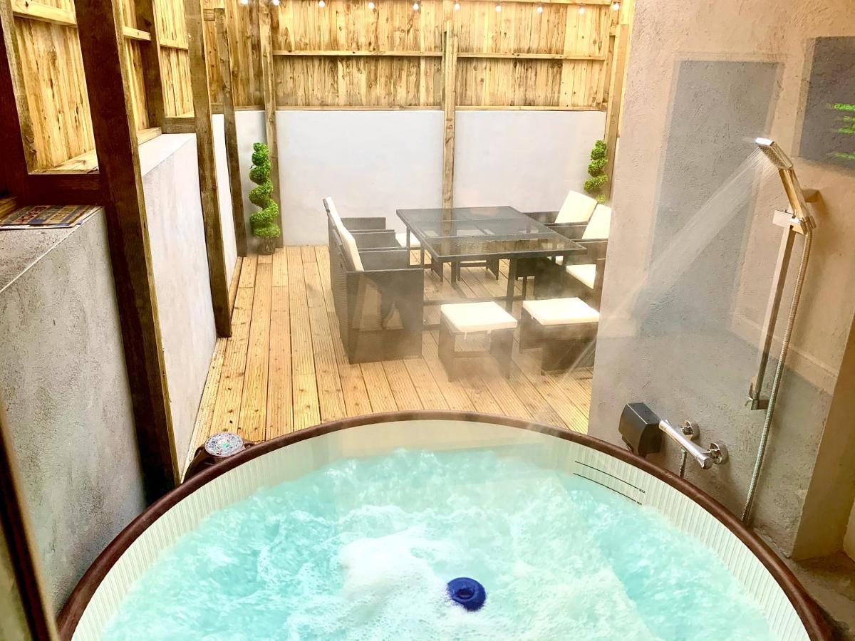 Victory Luxury Hot Tub House Villa Blackpool Eksteriør bilde