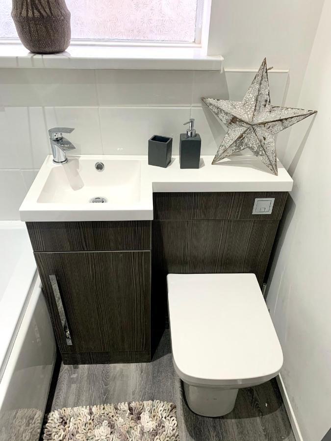 Victory Luxury Hot Tub House Villa Blackpool Eksteriør bilde