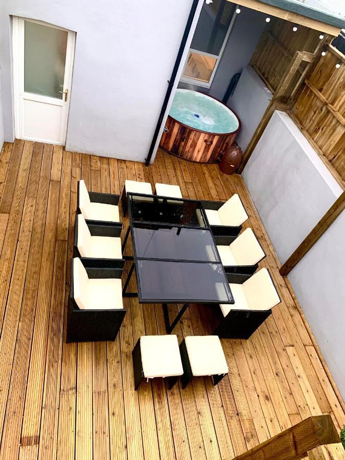 Victory Luxury Hot Tub House Villa Blackpool Eksteriør bilde